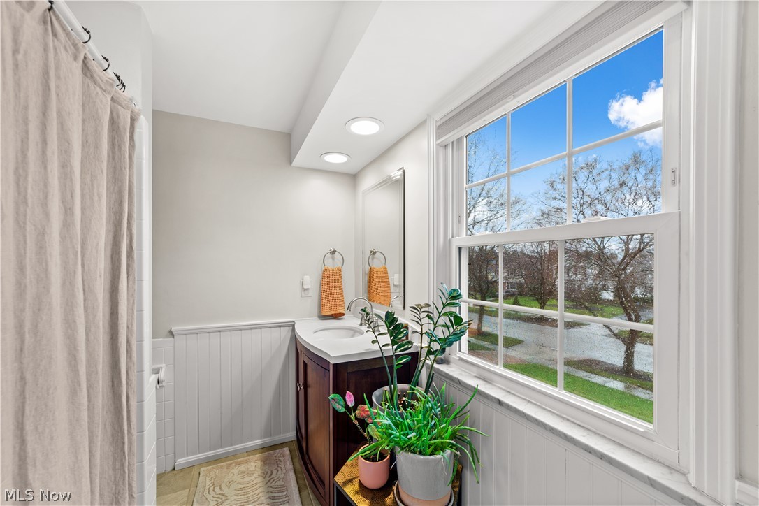 Van Sweringen Cos 28 - Residential