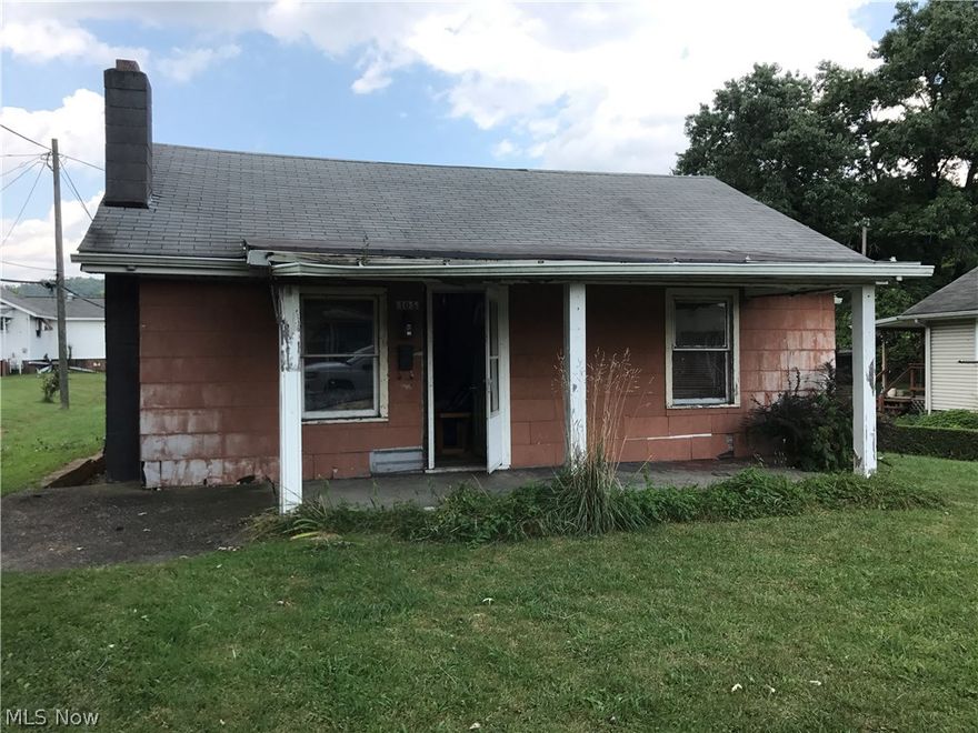 Ranch Home! Living Room and Kitchen have been updated. Breaker Box