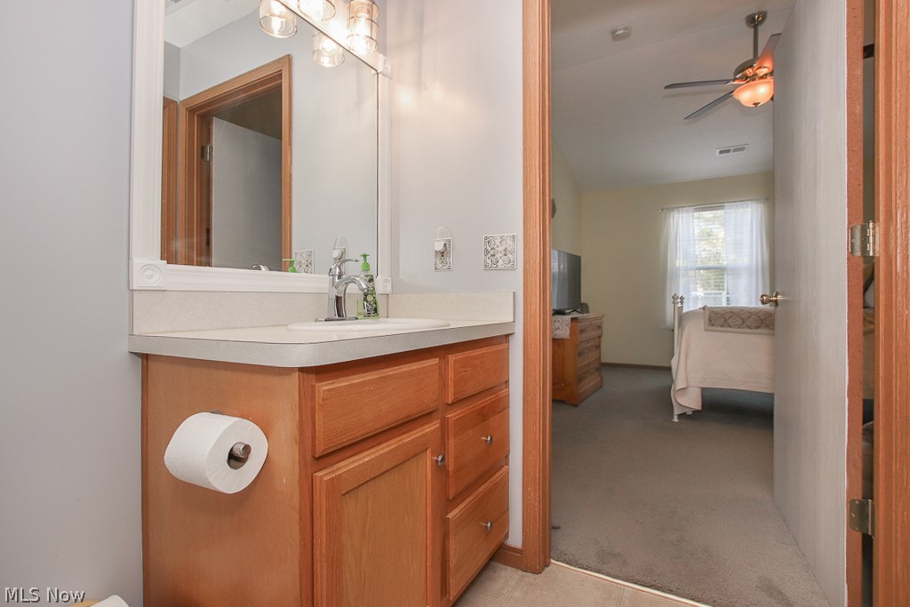 North Crk Villas Ph 05 Condo - Residential