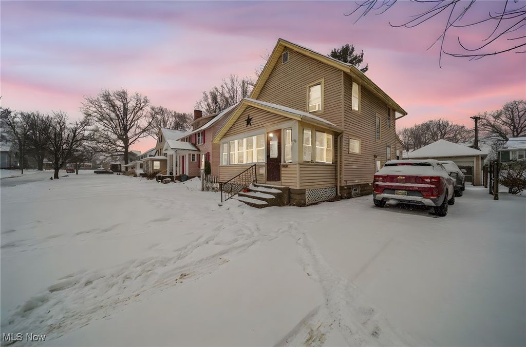 Photo of 4303 Birchwood Avenue, Ashtabula, OH 44004 (MLS # 5177169)