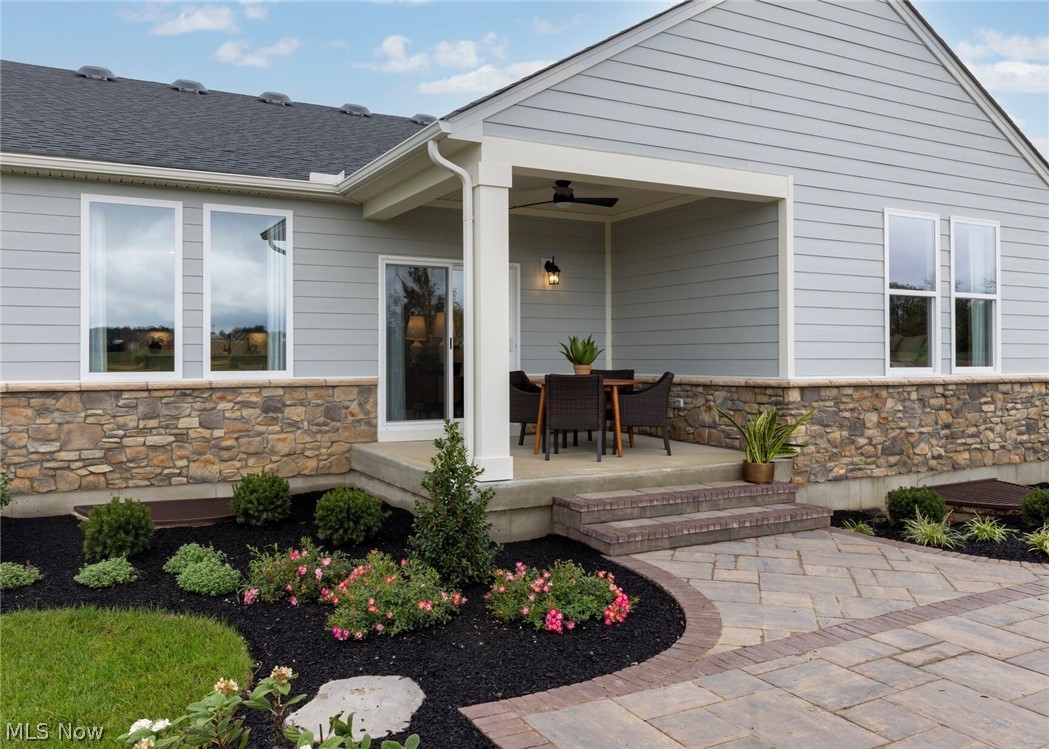 Spring Hill Villas - Residential