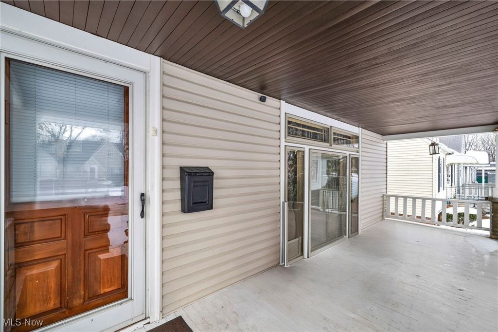 Photo of 18330 Homeway Road, Cleveland, OH 44135 (MLS # 5184219)