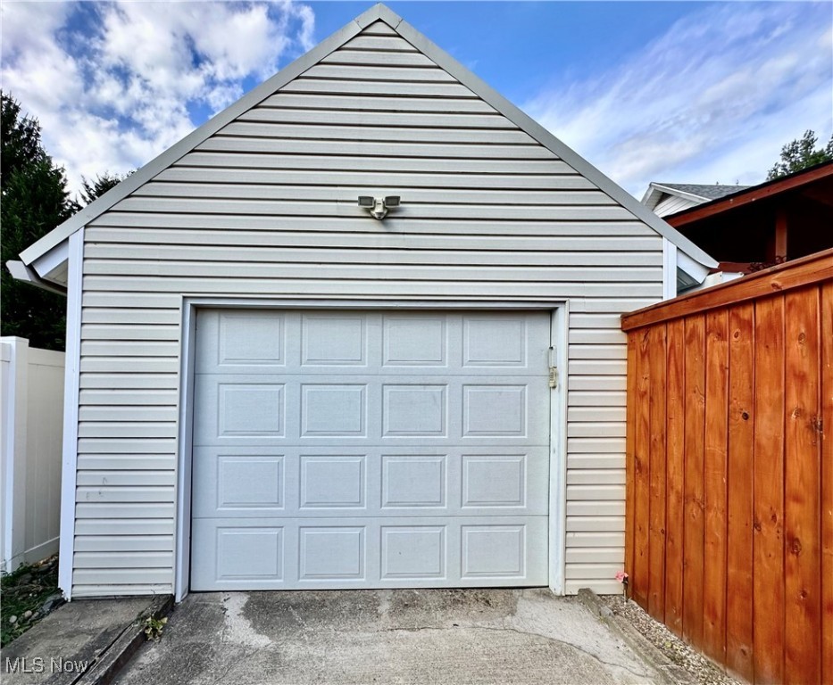 Oakland Adn - Residential