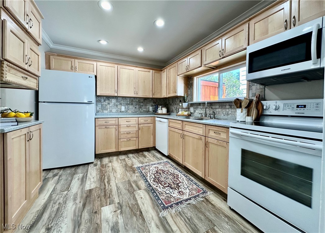 Oakland Adn - Residential