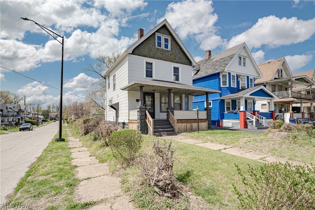 Photo of 1484 E 135th Street, East Cleveland, OH 44112 (MLS # 5214270)