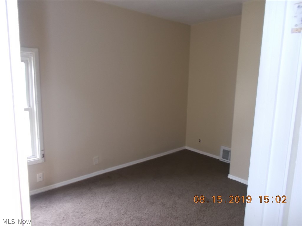 Hoyt - Residential Income
