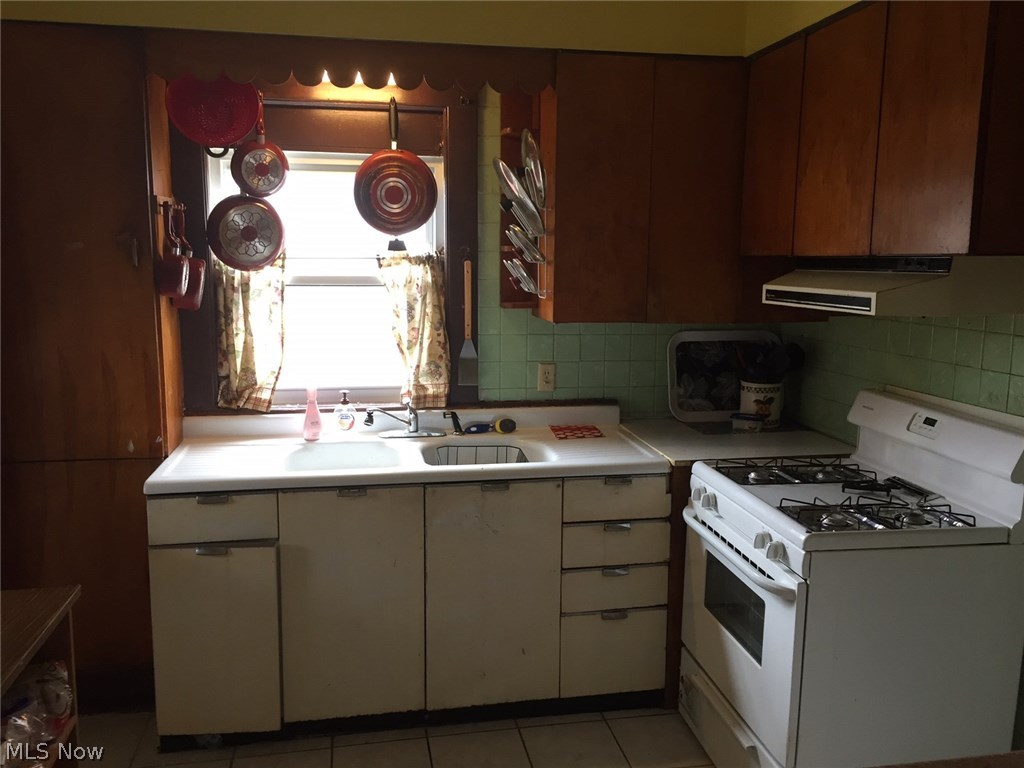 Elyria Township - Residential