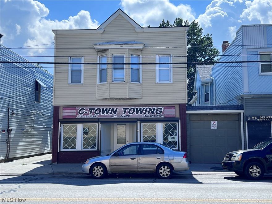 Beautifully renovated apartment features two bedrooms and 2 full bathrooms, newer kitchen with granite countertops, peninsula with 4 modern chairs, newer appliances that includes refrigerator, gas stove, microwave and dishwasher. The apartment features a large master bedroom with its own ensuite bath and a walk-in closet, another spacious bedroom and a second full bath across the kitchen, modern lightning and open space with plenty of natural light. Also, the unit has newer luxury vinyl flooring, fresh paint and its own laundry unit located just outside of front door. It is conveniently located just minutes away from Downtown, Metro Hospital, Tremont, Ohio City and Steelyard Commons.