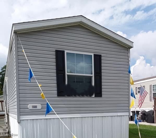 6271 Jean Drive, Ravenna, Ohio image 1