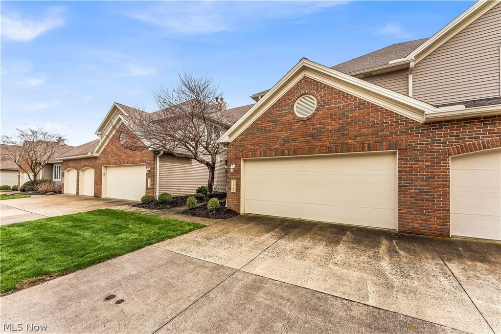 Photo of 120 Ambleside Way, Amherst, OH 44001 (MLS # 5192972)