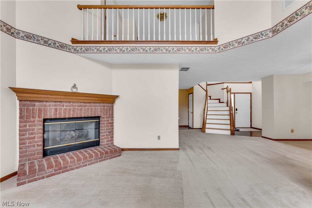 English Lakes Condo - Residential