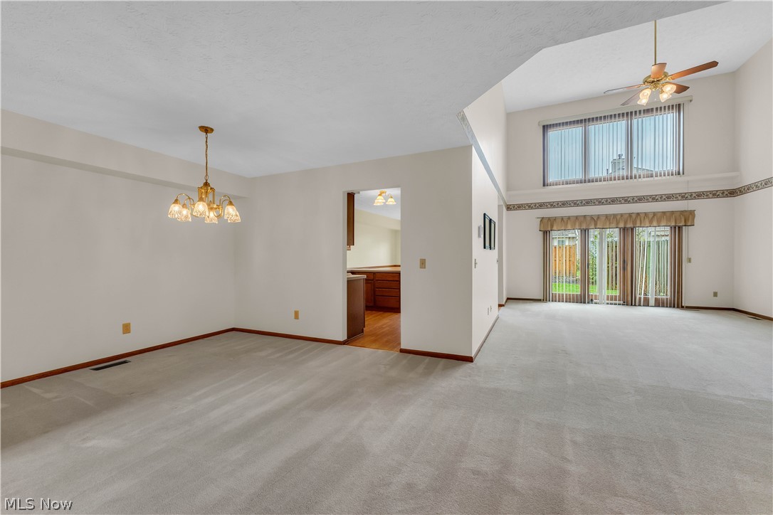 English Lakes Condo - Residential