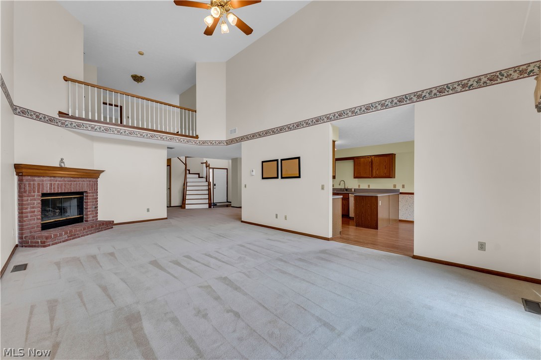 English Lakes Condo - Residential