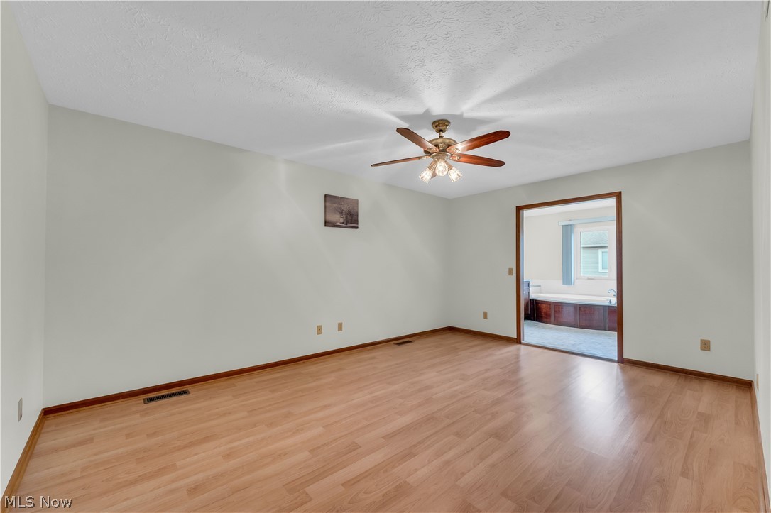 English Lakes Condo - Residential