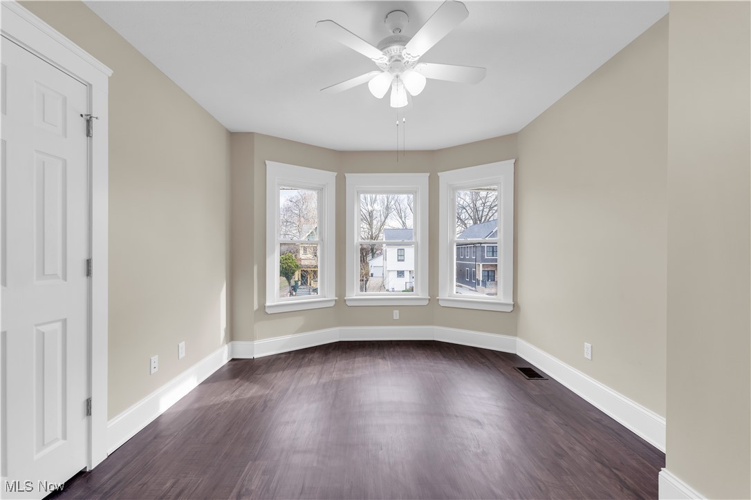 10713 Lee Avenue, Cleveland, Ohio image 23
