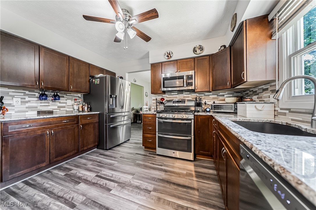 Lear West Estates - Residential