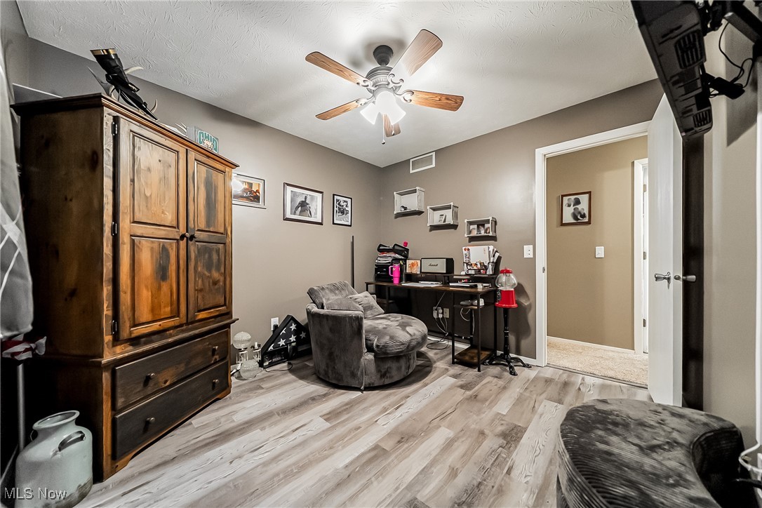 Lear West Estates - Residential