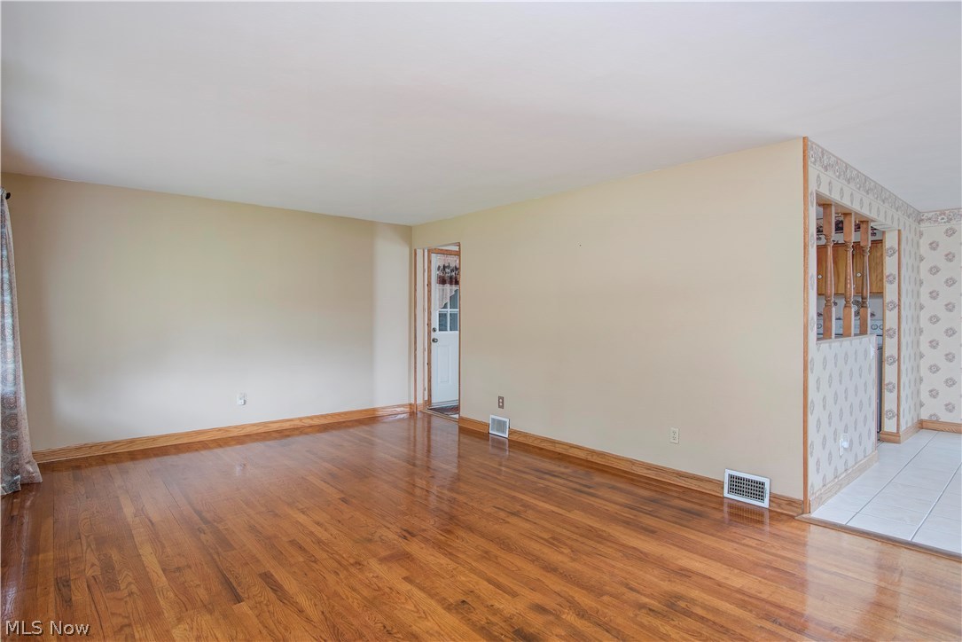 Axiotis - Residential