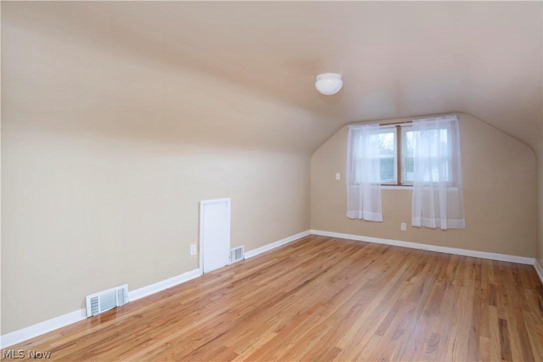 Axiotis - Residential