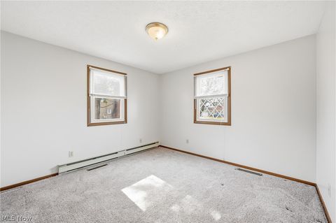 Tiny photo for 9106 Moulin Avenue NE, Alliance, OH 44601 (MLS # 5187235)