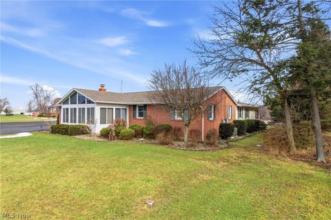 Tiny photo for 9106 Moulin Avenue NE, Alliance, OH 44601 (MLS # 5187235)