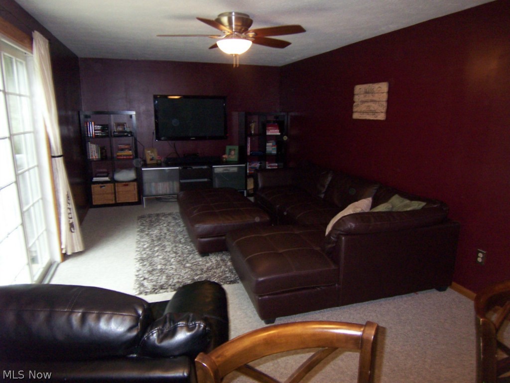 Silver Spgs Heights - Residential