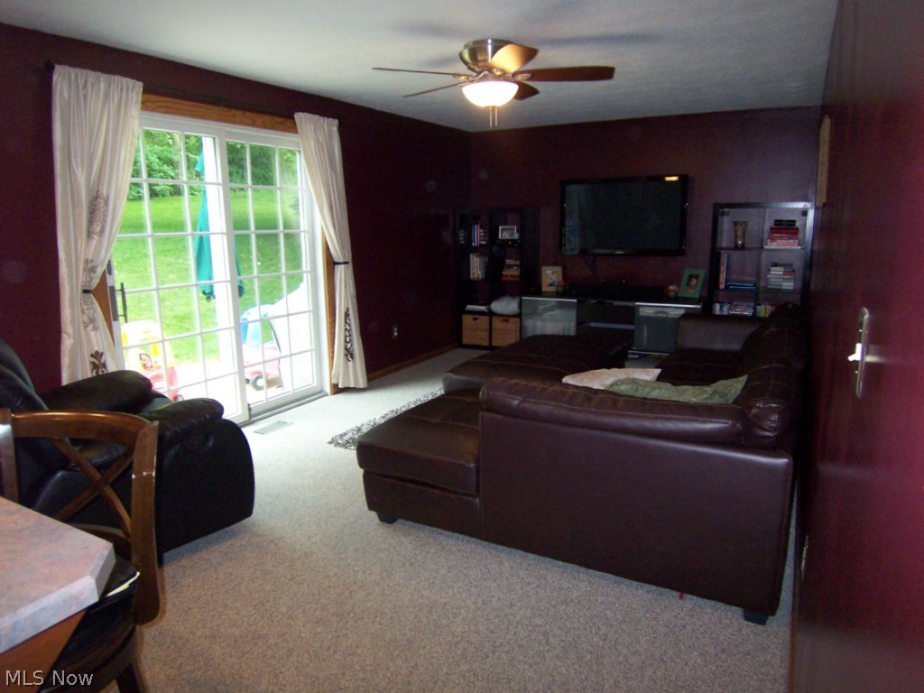 Silver Spgs Heights - Residential