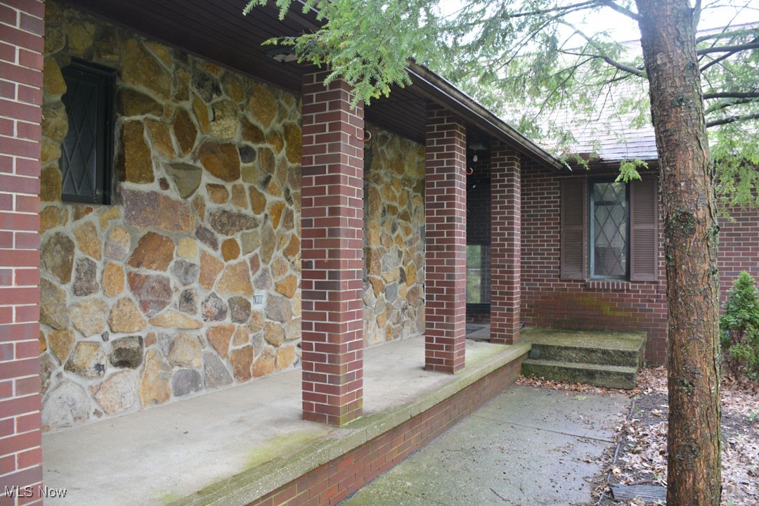 6566 Wolff Road, Medina, Ohio image 3