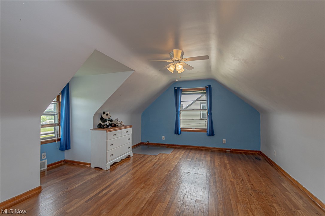 Metropolitan Estates 01/H F Redic - Residential