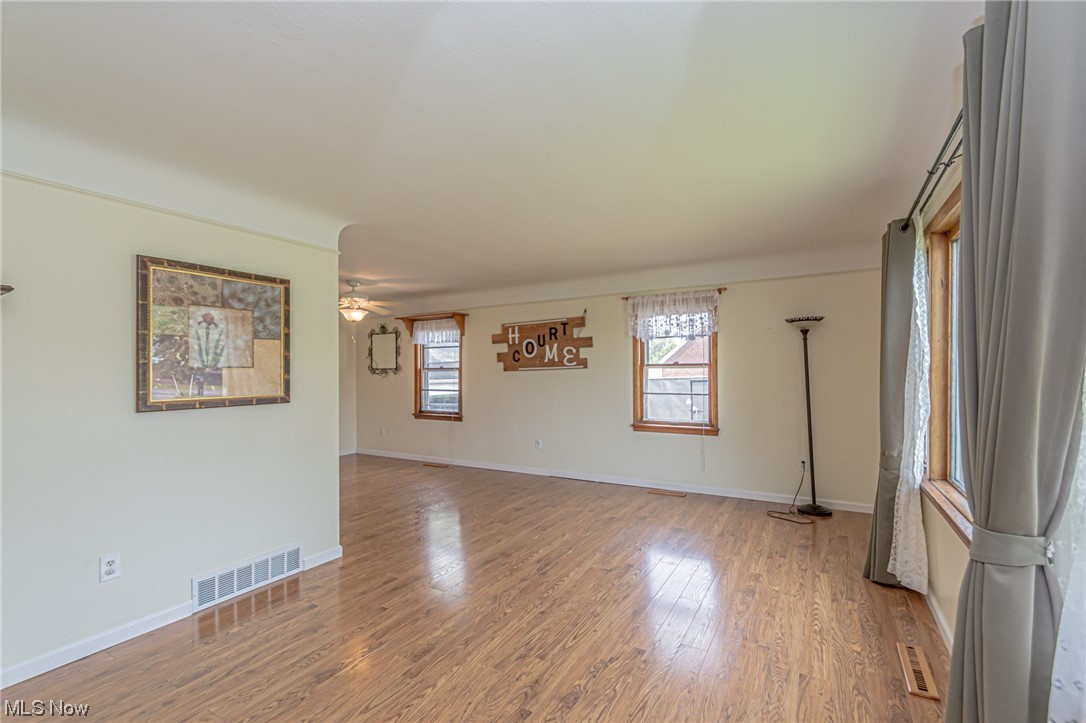 Metropolitan Estates 01/H F Redic - Residential