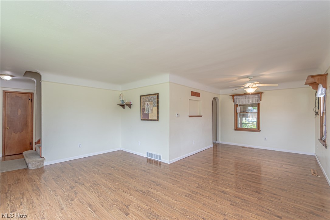 Metropolitan Estates 01/H F Redic - Residential