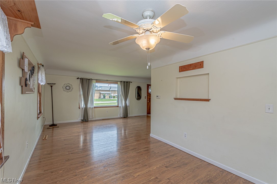 Metropolitan Estates 01/H F Redic - Residential