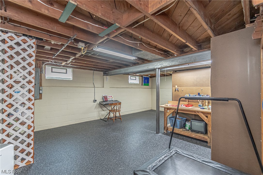 Metropolitan Estates 01/H F Redic - Residential