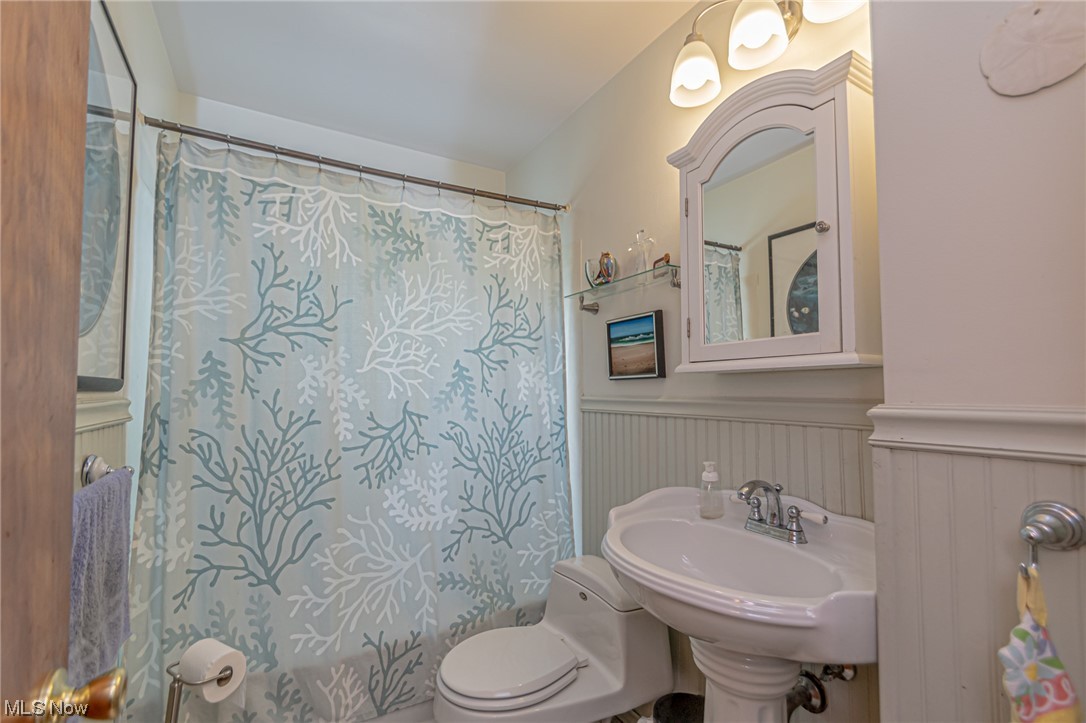 Metropolitan Estates 01/H F Redic - Residential