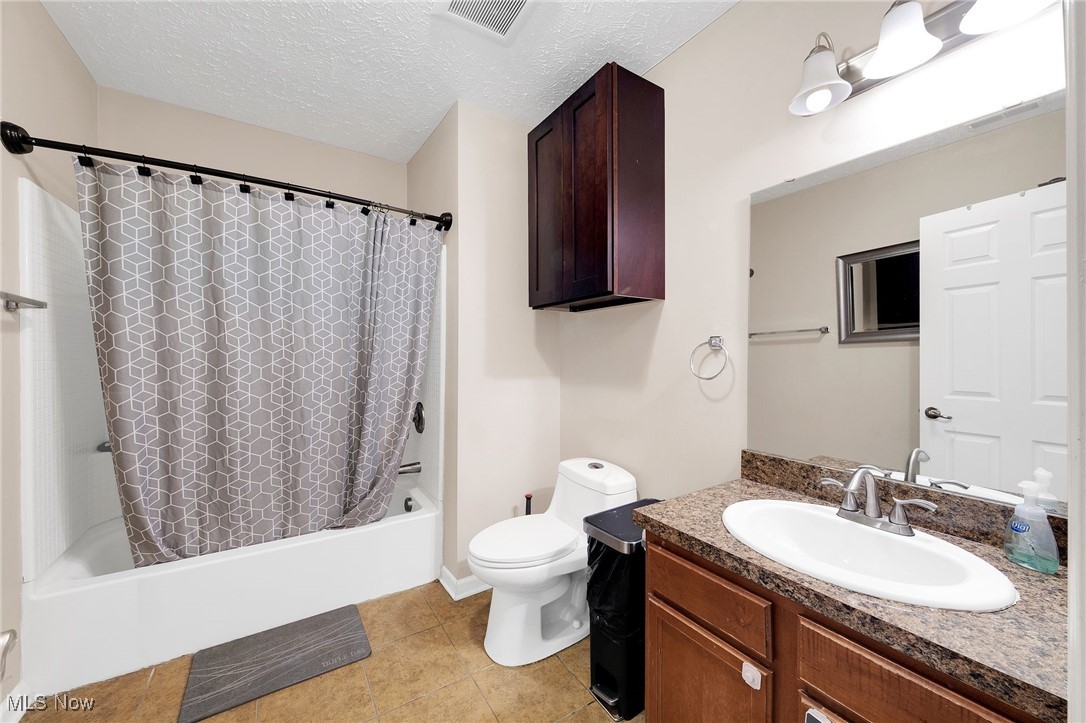 10643 Ashbury Avenue, Cleveland, Ohio image 25