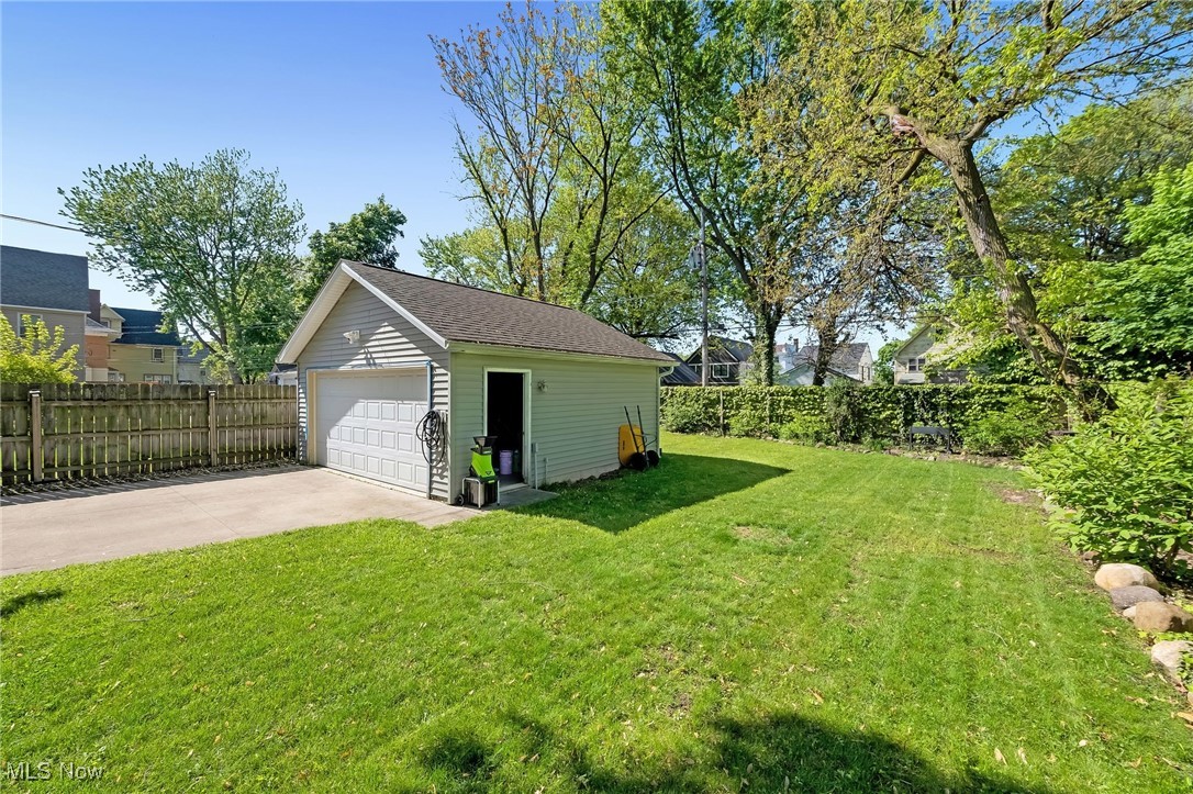 10643 Ashbury Avenue, Cleveland, Ohio image 35
