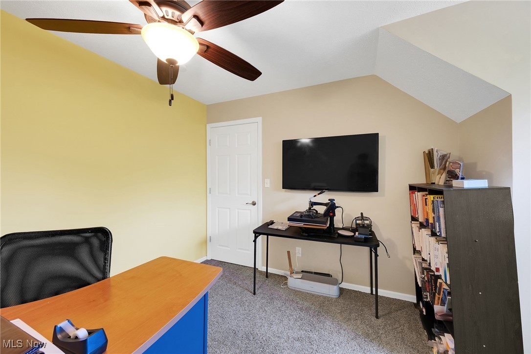 10643 Ashbury Avenue, Cleveland, Ohio image 32