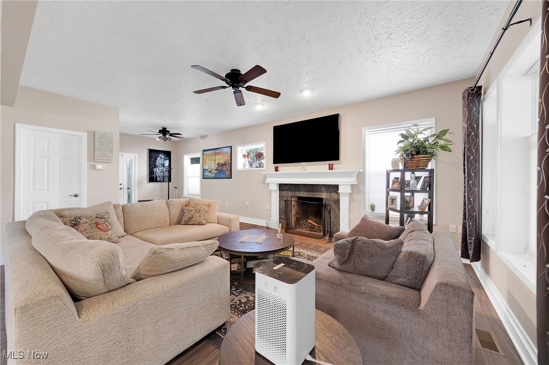 10643 Ashbury Avenue, Cleveland, Ohio image 5