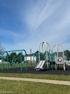 Tiny photo for 5233 Witner Street, Barberton, OH 44203 (MLS # 5220226)