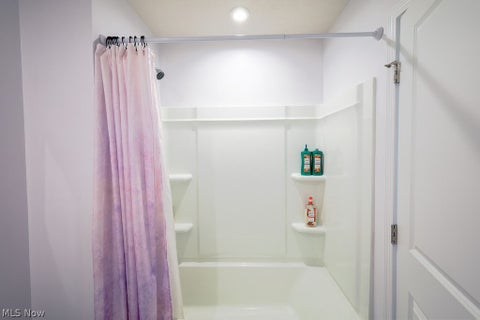 Tiny photo for 5233 Witner Street, Barberton, OH 44203 (MLS # 5220226)