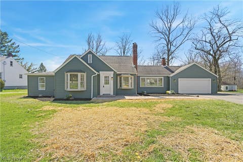 Homes For Sale - 5606 Mount Everett Road<br/> Trumbull County, Hubbard, OH 44425