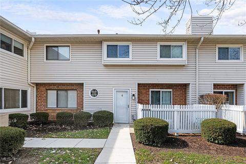 4314 Hyde Park Unit 4, North Olmsted, OH 44070 - MLS#: 5105900