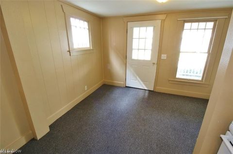 Tiny photo for 39 W 2nd Street #C, Frazeysburg, OH 43822 (MLS # 5190039)