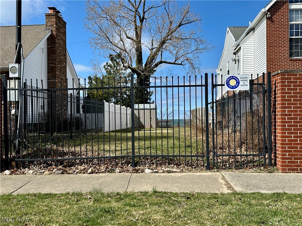 121 E 205th Street, Euclid, Ohio image 3