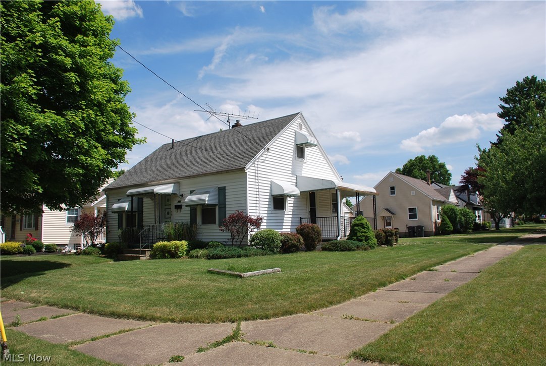 Wonderful Cape Cod in the heart of Triplett Blvd area on a large corner lot ( corner of Allendale and Triplett). This 3 or 4 bedroom home has been in the family for many years and is now your opportunity to own this well maintained family home! Owner occupant would be very happy here or utilize as an income producing investment property! The layout is very nice situated on a corner lot allows for a welcoming covered side porch from driveway and garage with separate stoop at front door on Triplett Blvd. Galley kitchen has a Frigidaire glass electric cook top and range as well as a Ge white refrigerator. All windows have been replaced with high quality white vinyl replacement windows that tilt in for ease of cleaning. All window treatments stay which includes curtains, sheers and blinds throughout! The finished basement is a huge bonus! Great area for entertaining with a bar or additional living space. There is a private workshop and newer Amana furnace and Hot Water Tank. The electric p