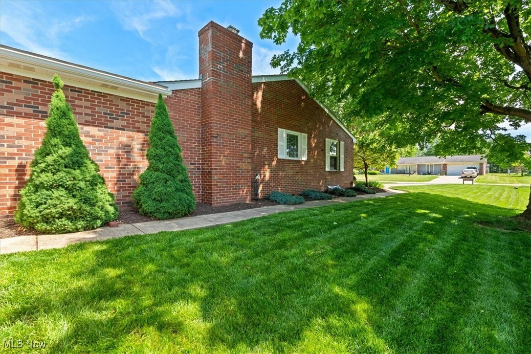 102 Iroquois Drive, Marietta, Ohio image 4