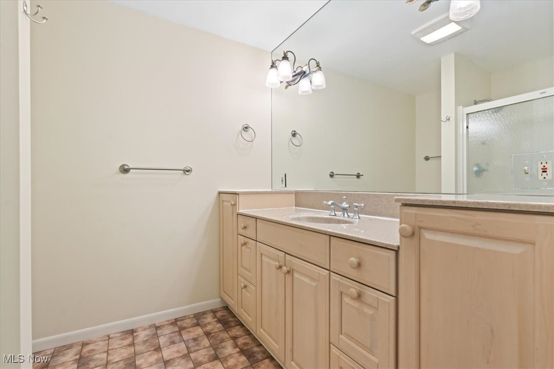 102 Iroquois Drive, Marietta, Ohio image 28