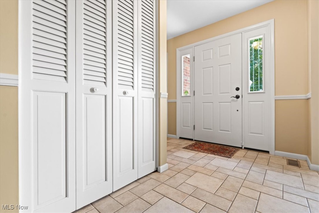 102 Iroquois Drive, Marietta, Ohio image 11