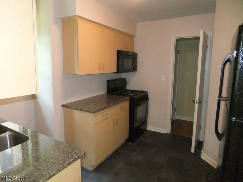 Crawford Land Cos Hollywood P - Residential Lease