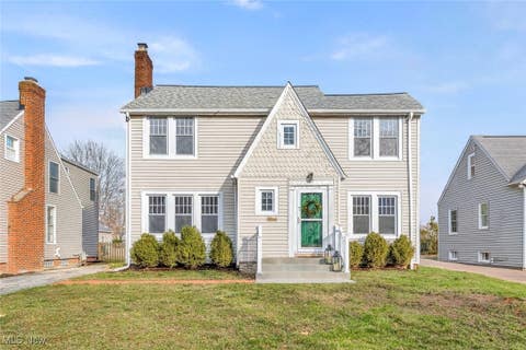 Photo for 26920 Russell Road